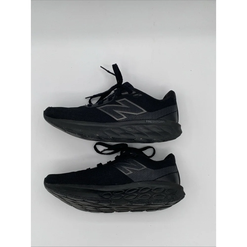 New Balance Women's 520 Size 8M Running Sneakers Mens 6.5M Black Mesh Fresh Foam